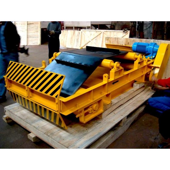 Permanent magnetic separator